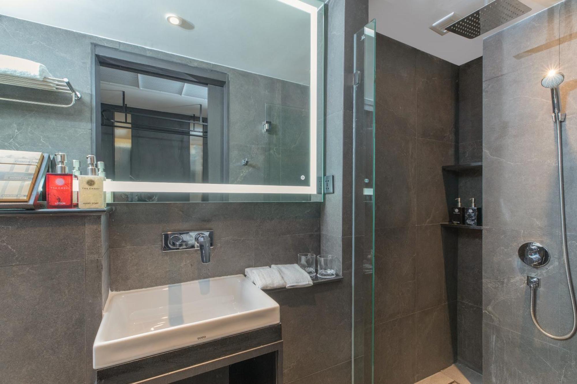 The Gravitique Hotel Khaosan Bangkok Esterno foto